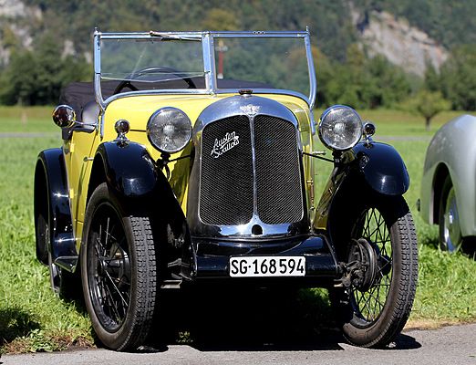 Austin Swallow am British Car Meeting 2011 in Mollis - kleinwüchsiger Sportwagen
