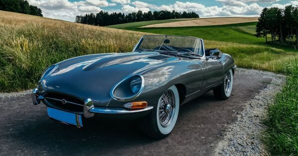 Bild Auswahl aus vielen hunderten Auktionen von Route 66 Auctions