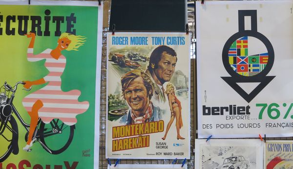 Autmobilia - Poster mit Tony Curtis - Fernsehserie "Die Zwei" - an der Messe Epoqu’Auto in Lyon im November 2013