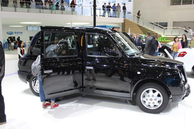 Auto China 2014 in Peking - Geely Englon TX4 London Taxi