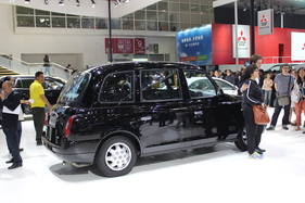 Auto China 2014 in Peking - Geely Englon TX4 London Taxi