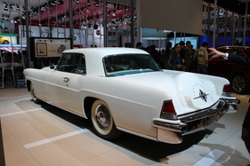 Auto China 2014 in Peking - Lincoln Continental Mark II