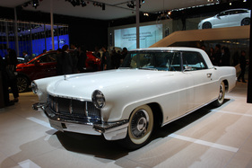 Auto China 2014 in Peking - Lincoln Continental Mark II