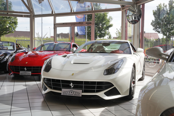 Image: Auto Salon Singen - View of the exhibition