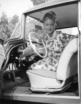 Auto Union 1000 S Coupé (1960) - die weit herumgezogene Panorama-Frontscheibe gibt einen noch besseren Ausblick