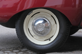 Auto Union 1000 S Coupé (1962) - Stahlfelgen und Radkappen
