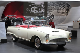 Auto Union 1000 SP Roadster (1960) - das Design erinnerte an den Ford Thunderbird - Techno Classica 2015
