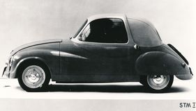 Auto Union STM 1 (1952) - Der dreisitzige Kabinenroller hatte zum Einstieg eine Kanzel, die man komplett nach hinten klappen konnte. Die Geschäftsführung stand diesem Zugang äusserst skeptisch gegenüber