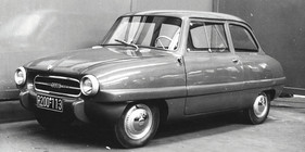 Auto Union STM III (1955) - Mittlerweile war der STM III zu einem ansehnlichen Auto geworden. Mit vierrädrigem Roller hatte das Ganze nichts mehr zu tun