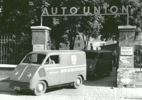 Auto Union Schnelllaster (1949) - Bereits 1948 begann m der Konstruktion des ersten Frontlenkers bei der Auto Union in Ingolstadt. 1949 verlassen die ersten Fahrzeuge den Hof der Hauptverwaltung in Ingolstadt