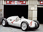 Auto Union Typ D (1939) - aufgenommen am 12. August 1979 am Nürburgring - deutlich ist die Handschrift Porsches sichtbar (© Martin Schröder, 1979) Auto Union Typ D (1939) - aufgenommen am 12. August 1979 am Nürburgring - deutlich ist die Handschrift Porsches sichtbar (© Martin Schröder, 1979)