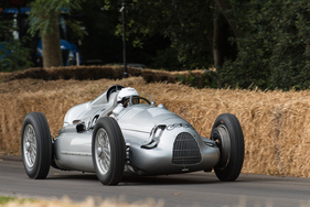Auto Union Type D 'Doppel Kompressor (1939) - am Goodwood Festival of Speed 2015