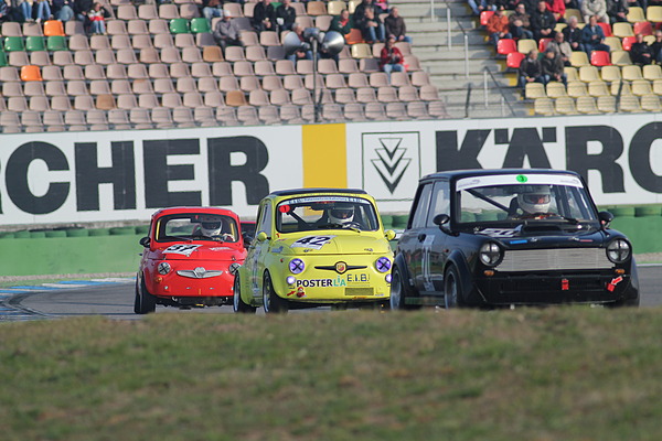 Autobianchi vor Fiat Abarth und Steyr-Puch beim Kampf der Zwerge (Gleichmässigkeitsläufe am Bosch Hockenheim Historic 2012)