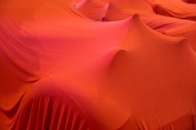 Autokennerquiz in echt: Was sich wohl unter der Decke verbirgt? – Techno Classica 2024 Autokennerquiz in echt: Was sich wohl unter der Decke verbirgt? – Techno Classica 2024