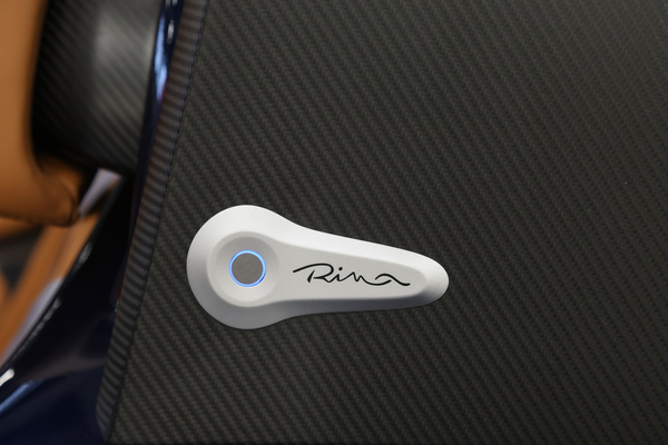 Automobili Mignatta Spider (2025) - viel Karbon und edle Materialien - 42. Auto e Moto d'Epoca 2025