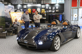 Automobili Mignatta Spider (2025) - von Hand im Stil der Sechzigerjahre gebauter Sportwagen mit Ford-V8-Technik - 42. Auto e Moto d'Epoca 2025