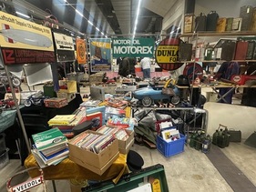 Automobilia, Literatur und Tretautos – Oldtimermesse St. Gallen