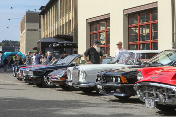 Autos so vielfältig wie die Bärte – Older Classics Mai 2024