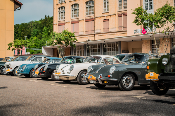 Image: Car meeting at Motorworld Zurich, example RAID Suisse