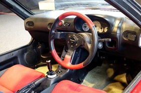 Autozam AZ1 (1994) – Blick in das Innere – Sonderausstellung "Big in Japan" in der Autoworld Brüssel