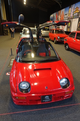 Autozam AZ1 (1994) – Sonderausstellung "Big in Japan" in der Autoworld Brüssel