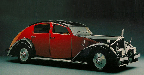 Avion Voisin C 25 - Teil der Collection Fondation Hervé - gezeigt im Pantheon Basel vom 19. Oktober 2014 bis 6. April 2015