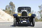 Bild: Avion Voisin C14 Five Passanger Berline (1930) - als Lot 007 an der Bonhams Quail Lodge Auction am 14. August 2015