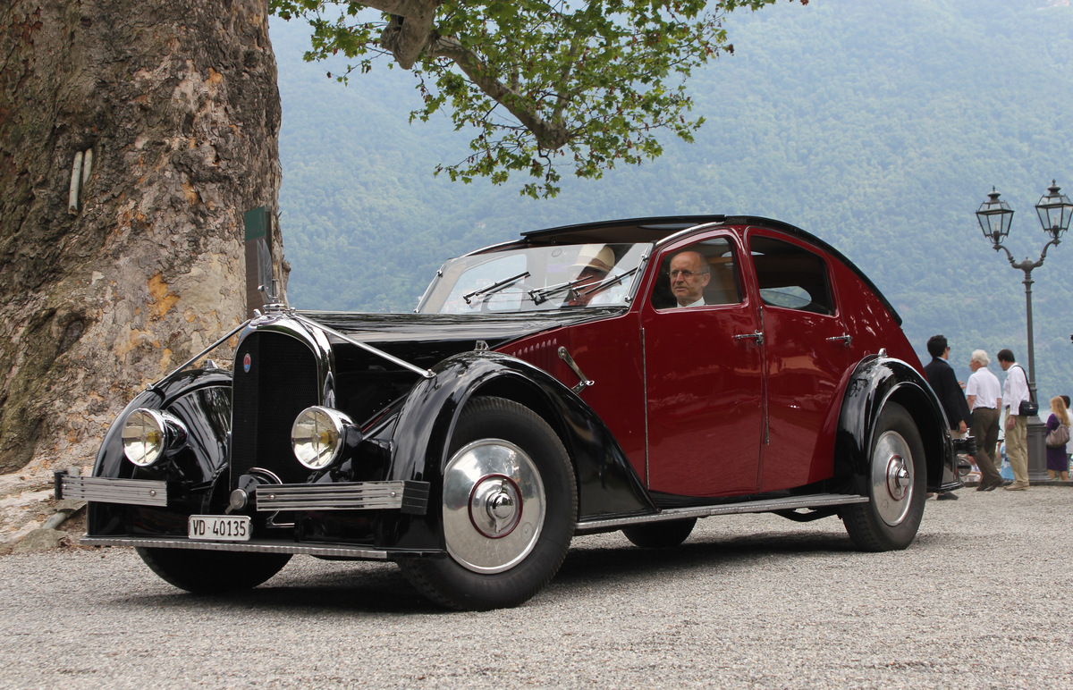 Avions Voisin C 25 Berline Aerodyne (1935) - at the Concorso d'Eleganza Villa d'Este 2012 - Category 'C - The Art of Streamlining'