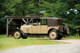 Avions Voisin C3 Cabriolet Transformable by Rothschild et Fils (1925) - als Lot 117 angeboten an der Versteigerung von RM in Paris am 4. Februar 2015