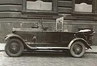 Brochure photo of an Avis from the 1920s