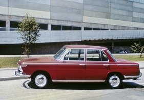 BMW 1500 (1962) - Die Fahrleistungen sieht man dem Wagen nicht unbedingt an BMW 1500 (1962) - Die Fahrleistungen sieht man dem Wagen nicht unbedingt an