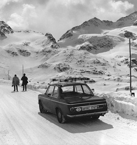 BMW 1600 (1966) - wurde gerne im Schnee fotografiert