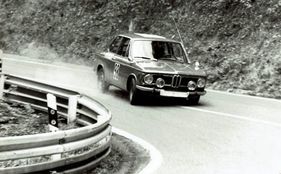 Bmw Oldtimer Und Youngtimer 220 Bersicht Zwischengas