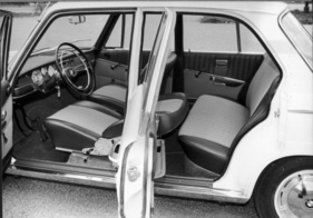 BMW 1800 (1963) - weit öffnende Türen