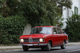 BMW 1800 (1969) – Wer Doppelscheinwerfer an seiner "Neuen Klasse" wollte, musste die US-Leuchten des BMW 2000 montieren (1969)