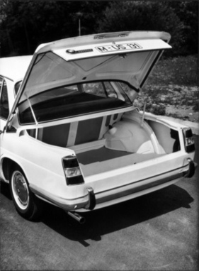 BMW 1800 (1973) - Blick in den Kofferraum