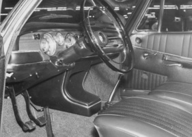 BMW 1800 TI (1964) – laut Prospekt eine "kultivierte Atmosphäre für ungetrübte Reisefreuden"