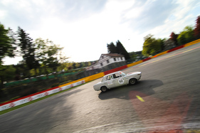 BMW 1800 Ti (1965) an der Spa Classic 2015 - U2TC