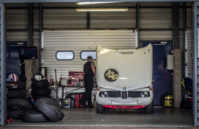 BMW 1800 TiSA () am Grand Prix de l'Age d'Or 2016 in der Kategorie "U2TC"
