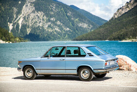 BMW 1802 touring (1973) – kleine Lufteinlässe an der C-Säule