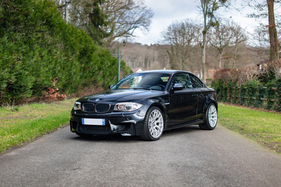 BMW 1M Coupé (2011) - Lot 111 an der RM/Sotheby's Monaco Versteigerung am 10.11. Mai 2024