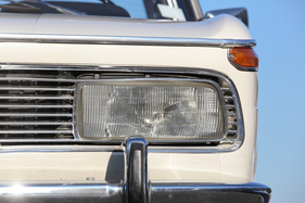 BMW 2000 (1971) - Rechteckscheinwerfer als Erkennungszeichen