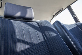 BMW 2000 (1971) - Stoffpolster galten damals als chic