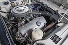 BMW 2000 (1971) - Vierzylinder-Reihenmotor mit Vergaser und 100 PS