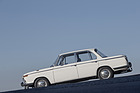 BMW 2000 (1971) - rund 4,5 Meter lang