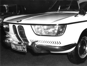 BMW 2000 CS (1966) - Breitbandscheinwerfer - Genfer Autosalon 1966