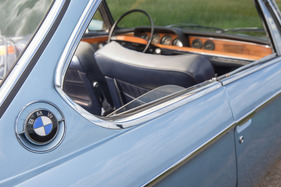 BMW 2000 CS (1967) - die vier versenkbaren Seitenscheiben garantierten für viel Luft im Coupé