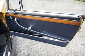 BMW 2000 CS (1968) - Türinnenfutter