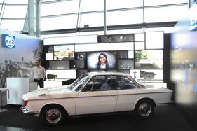 BMW 2000 CS (1969) - auf dem ZF-Stand (Retro Classics Bavaria 2017 in Nürnberg)
