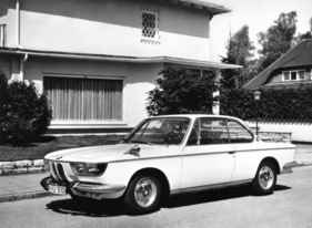 BMW 2000 CS (1970) - das "kleine" Coupé wurde parallel zum neuen Modell 2800 CS bis 1970 weitergebaut